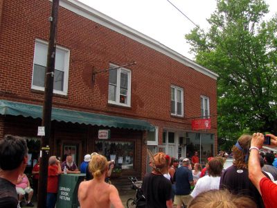 8275.jpg