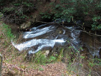 Lower Longarm Branch Falls
Taken 4-3-2011
